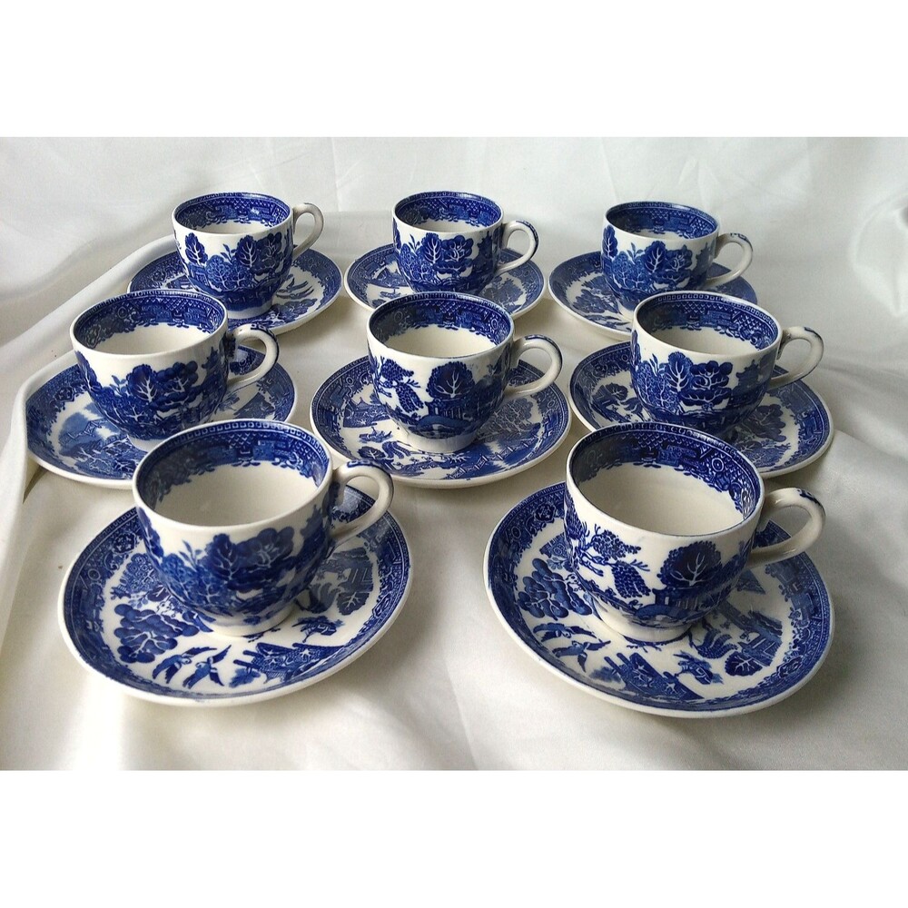 WOOD & SONS ENGLAND BLUE WILLOW TEACUP & SAUCER SET OF 8